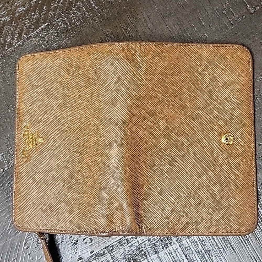 Prada wallet - Picture 16 of 16